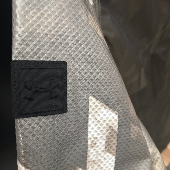 NWT Under Armour Storm Perpetual jacket men Medium - Picture 8 of 12